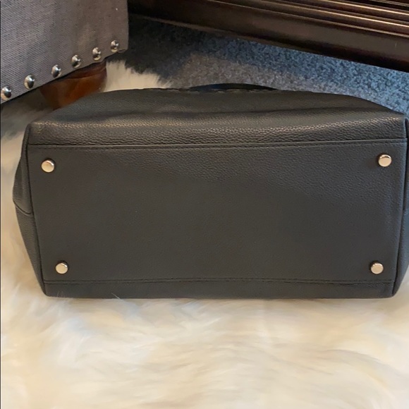 KATE SPADE ♠️ Larchmont Avenue Logo Leather Tote - Picture 6 of 6